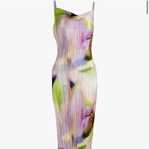 Cowl neck abstract pleated maxi dress